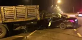 OTOMOBİL, TIR'A ÇARPTI 1 YARALI