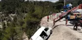 Uçuruma yuvarlanan minibüste can veren 3 kişi toprağa verildi