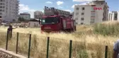Son dakika... ADIYAMAN SU KANALINA DÜŞEN İNEĞİ İTFAİYECİLER KURTARDI