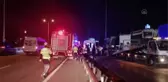 Bariyerlere çarpan otomobildeki 3 kişi yaralandı