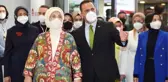 Emine Erdoğan, Beyoğlu'nda atıktan dönüştürülen ürünlerin yer aldığı serginin açılışını yaptı