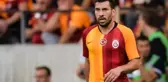 Galatasaray'a veda eden Şener Özbayraklı, Başakşehir'le 2 yıllık sözleşme imzaladı