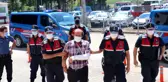 Yalova'da minibüs sırası cinayetinin zanlısı adliyeye sevk edildi