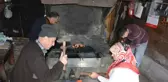 KASTAMONU - Evrenye bıçağı üretiminde 3 kuşak bir arada çekiç sallıyor
