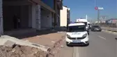 Yoldan geçen vatandaşlar gördü, iple asılmış halde cesedi bulundu