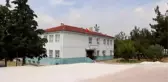 Görev yaptığı mahalledeki öğrencileri hokeyle tanıştıran öğretmen, milli takım için sporcu yetiştiriyor