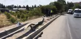 Şarampole devrilen ticari taksinin sürücüsü yaralandı