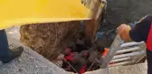 Hastane kanalizasyon hattında göçük: 3 işçi toprak altında kaldı