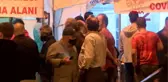 İSTANBUL'DA AŞI YOĞUNLUĞU AKŞAM DA DEVAM ETTİ -1