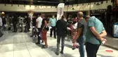 Kuyumcukent AVM'de yerinde aşı uygulaması başladı! Vatandaşlara randevu sorulmaksızın aşı yapılıyor
