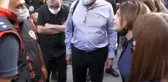 Saldırıya uğrayan bina önünde çadır gerginliği! HDP'liler ile polis karşı karşıya geldi
