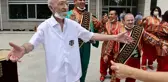 Huzurevi sakinleri Babalar Günü'nü kutladı