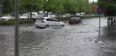 ESKİŞEHİR'DE SAĞANAK, SOKAKLARI GÖLE ÇEVİRDİ