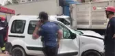 Kamyona çarpan kamyonet sürücüsü hayatını kaybetti