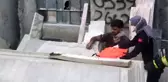 Son dakika haberi... Mermer blokların altında sıkışan işçiyi itfaiye kurtardı