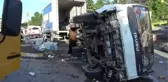 Beykoz'da kamyonetle otomobil çarpıştı: Biri bebek 4 yaralı