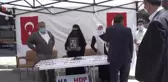 Çocukları dağa kaçırılan aileler HDP binası önünde oturma eylemi yaptı