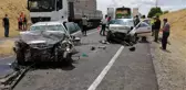 Nevşehir'de iki otomobil kafa kafaya çarpıştı: 3 ölü, 3 yaralı