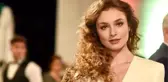 Yaz dizisiyle ün yaptı ama Z kuşağı onu epeydir tanıyor! Serra Arıtürk'ün eski sevgilisi ünlü bir Youtuber