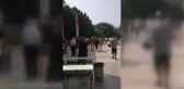 Engelli öğrenci vatandaşların kucağında YKS'ye yetiştirildi