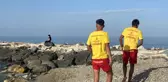 Son dakika haberleri: Karaburun'da serinlemek için denize giren çocuk ölümden döndü