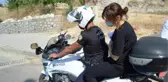 Son dakika haberi... OTOMOBİL ARIZALANINCA YOLDA KALDI, SINAVA POLİS YETİŞTİRDİ