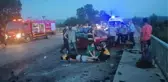 Son dakika haberleri! Çanakkale'de iki otomobil kafa kafaya çarpıştı: 3 ölü, 5 yaralı