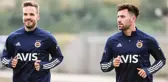 Göztepe, Fenerbahçe'den Sinan Gümüş ve Filip Novak'ı kadrosuna katmak istiyor