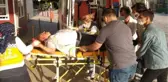 2 OTOBÜS VE BİR OTOMOBİLİN KARIŞTIĞI KAZADA 2 KİŞİ YARALANDI