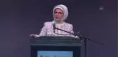Emine Erdoğan: 