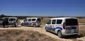 Göçmenler otobüsten inip kaçtı polis ve jandarma kovaladı