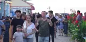 BOZCADA'DA NORMALLEŞMEDE TATİLCİ YOĞUNLUĞU
