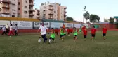 Son dakika! Antrenör muhtar Aziz Filiz, mahalledeki çocuklara ücretsiz futbol kursu veriyor