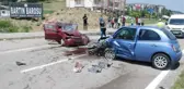 OTOMOBİLLER ÇARPIŞTI 1 ÖLÜ, 1 YARALI