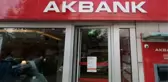 Dünya bankacılık tarihinde bir ilk! Akbank'ta sistem çökeli tam 31 saat oldu, tepkiler çığ gibi büyüyor