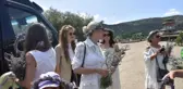 Kültür ve Turizm Bakanı'nın eşi Pervin Ersoy, lavanta bahçesini gezdi