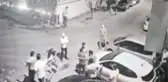 Son dakika gündem: MALTEPE'DE 3 KİŞİNİN YARALANDIĞI YAN BAKMA KAVGASI GÜVENLİK KAMERASINDA