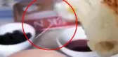 EKMEĞİN İÇİNDEN İPLİK ÇIKTIĞI İDDİASIYLA ŞİKAYETÇİ OLDU