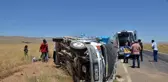Tarım işçilerini taşıyan kamyonet şarampole devrildi: 8 yaralı