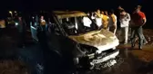 Seyir halindeyken alev alan hafif ticari araç yandı