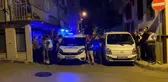 Pompalı tüfekle polis aracına ateş açan ve elindeki kılıçla tehdit eden şahıs operasyonla yakalandı
