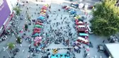 Esenler'de klasik otomobiller ve Retrobüs konseriyle nostalji rüzgarı