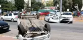 Park etmek isterken kontrolden çıkan otomobil, faciaya neden oluyordu