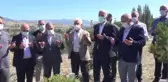 Türk-İş heyeti, 15 Temmuz şehidi Ömer Takdemir'i kabri başında andı