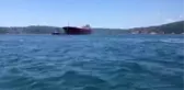 İstanbul Boğazı'nda makine arızası nedeniyle demir atan gemiye müdahale edildi