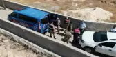 KAVGADA YOLDAN GEÇEN KİŞİYİ TABANCAYLA YARALAYAN ŞÜPHELİ TUTUKLANDI