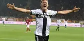 Fenerbahçe, Andreas Cornelius transferini saat 19.07'de açıklamaya hazırlanıyor