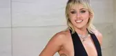 Miley Cyrus, ilk cinsel deneyimini hemcinsleriyle yaşadığını itiraf etti