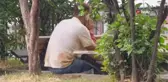 Üstüne inek düştü, sağ bacağı kırıldı