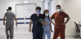 Kovid-19 nöbetindeki sağlık çalışanlarının buruk ama umutlu bayramı